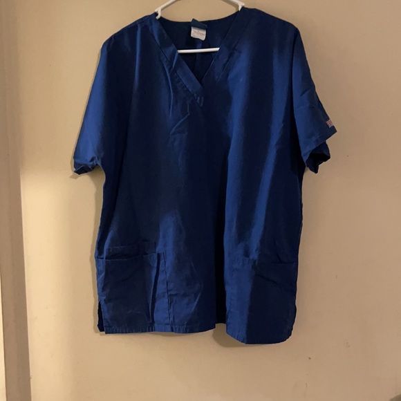 Authentic Cherokee 2pc scrub set - Picture 2 of 5